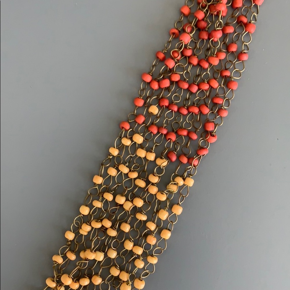 Beaded statement necklace - Picture 2 of 3